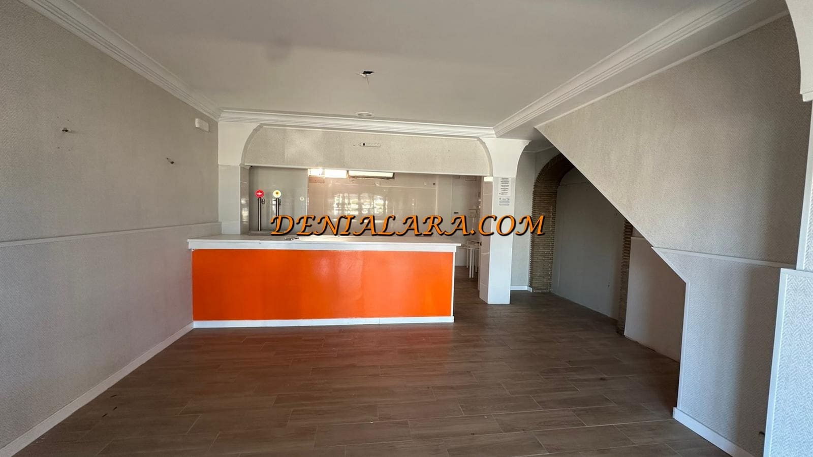 Gewerbe zu vermieten in Denia - 2.150 € (Ref: 8782212)