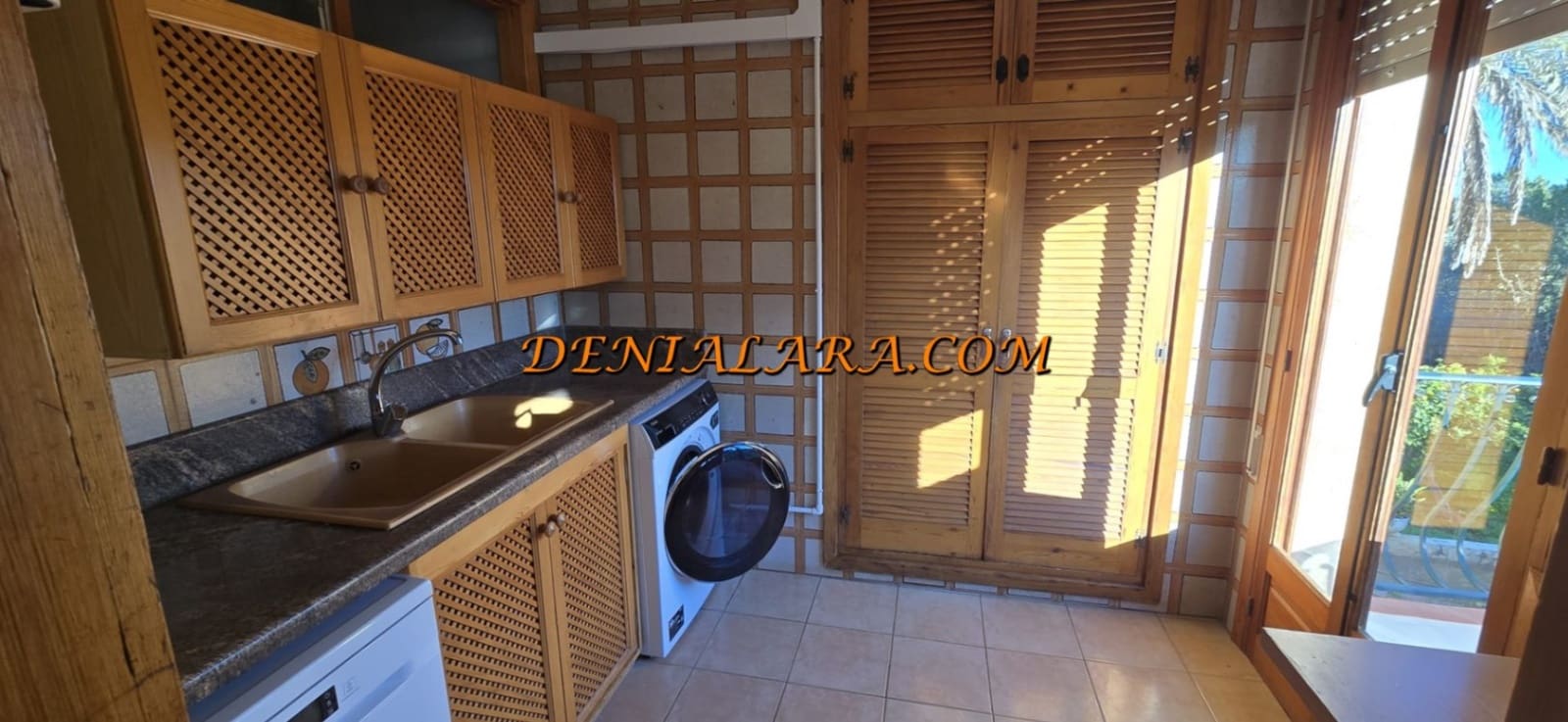 4 slaapkamer Finca/Landhuis te huur in Denia met garage - € 1.600 (Ref: 8811913)