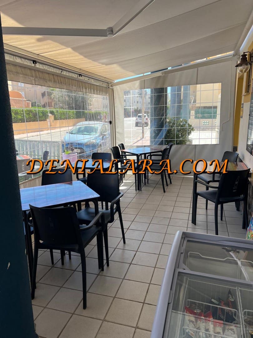 2 soveværelse Restaurant/Bar til salg i Oliva med swimmingpool - € 363.000 (Ref: 8835884)