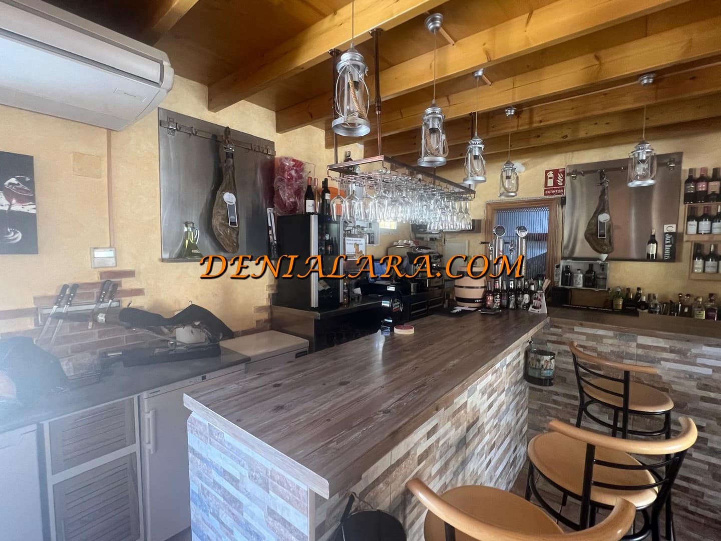 2 soveværelse Restaurant/Bar til salg i Oliva med swimmingpool - € 363.000 (Ref: 8835884)