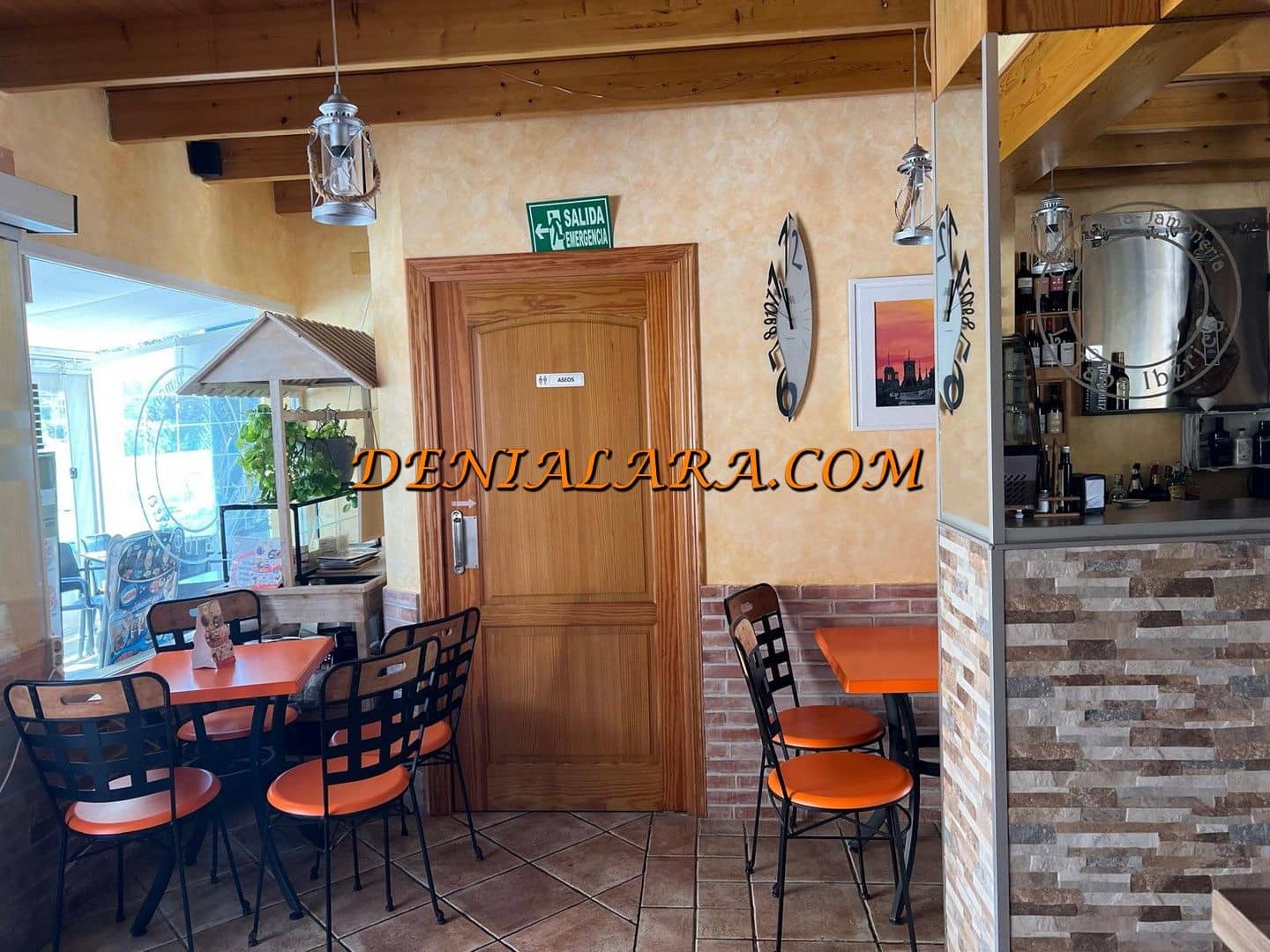 2 soveværelse Restaurant/Bar til salg i Oliva med swimmingpool - € 363.000 (Ref: 8835884)