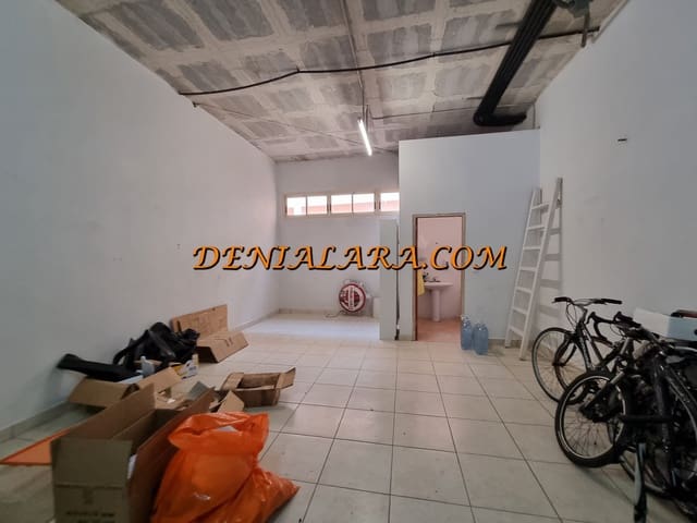 Commercial for sale in Pedreguer - € 80,000 (Ref: 8873203)