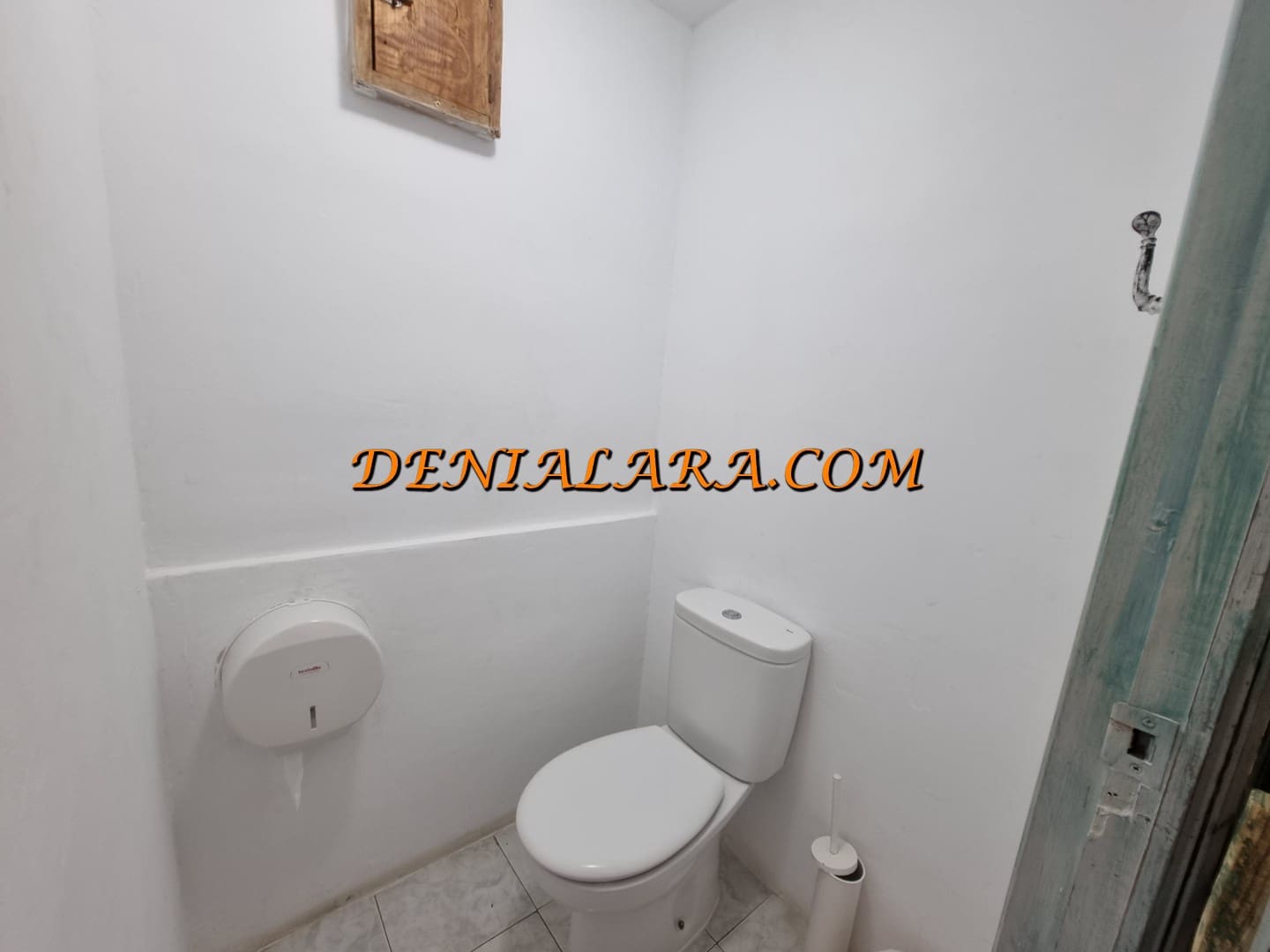 Restaurant/Bar til salg i Denia med garage - € 499.999 (Ref: 8909896)