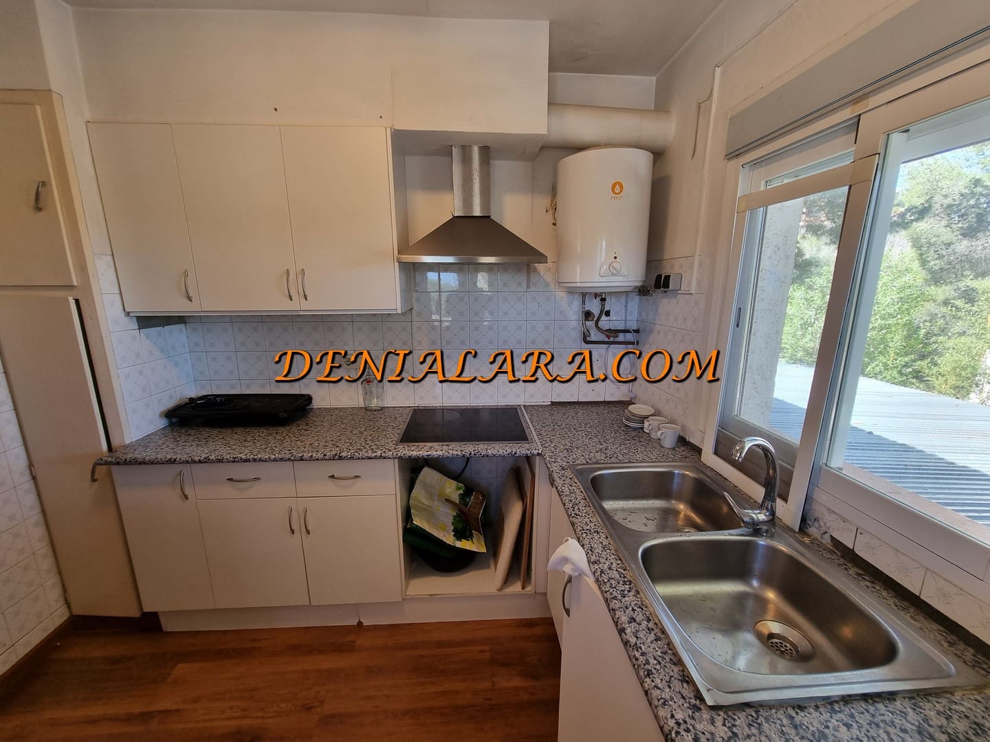 Restaurant/Bar til salg i Denia med garage - € 499.999 (Ref: 8909896)