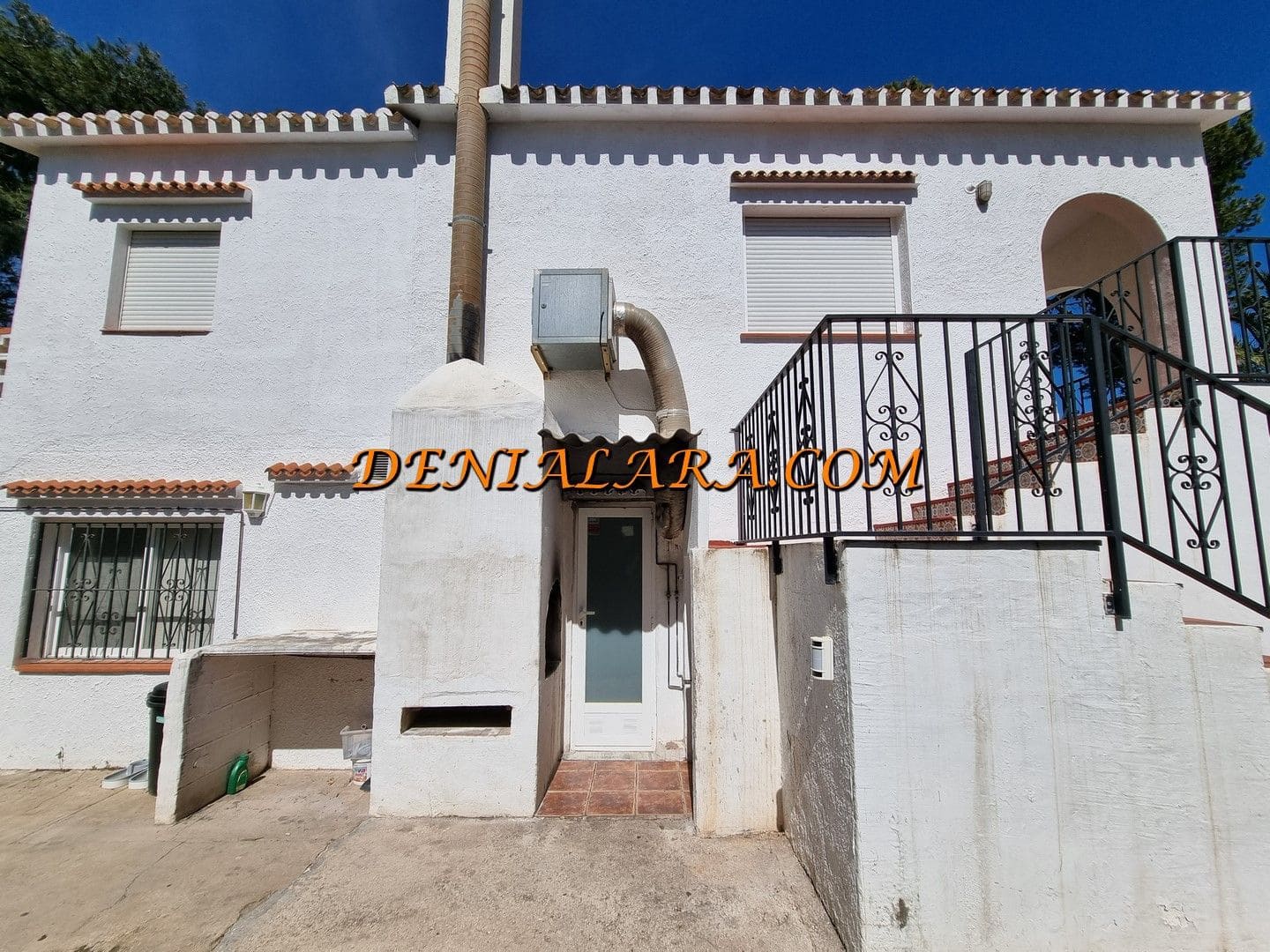 Restaurant/Bar til salg i Denia med garage - € 499.999 (Ref: 8909896)