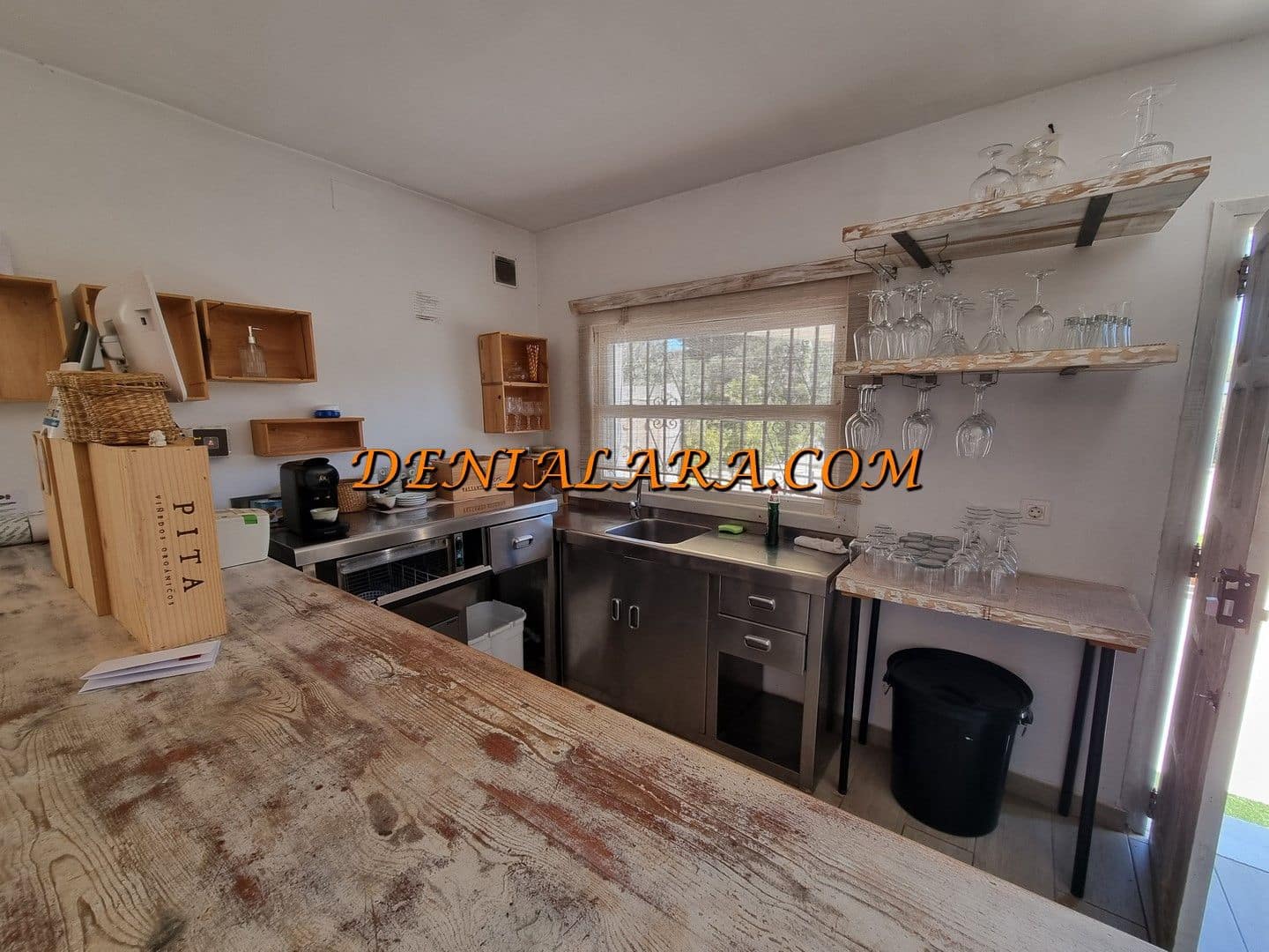 Restaurant/Bar til salg i Denia med garage - € 499.999 (Ref: 8909896)