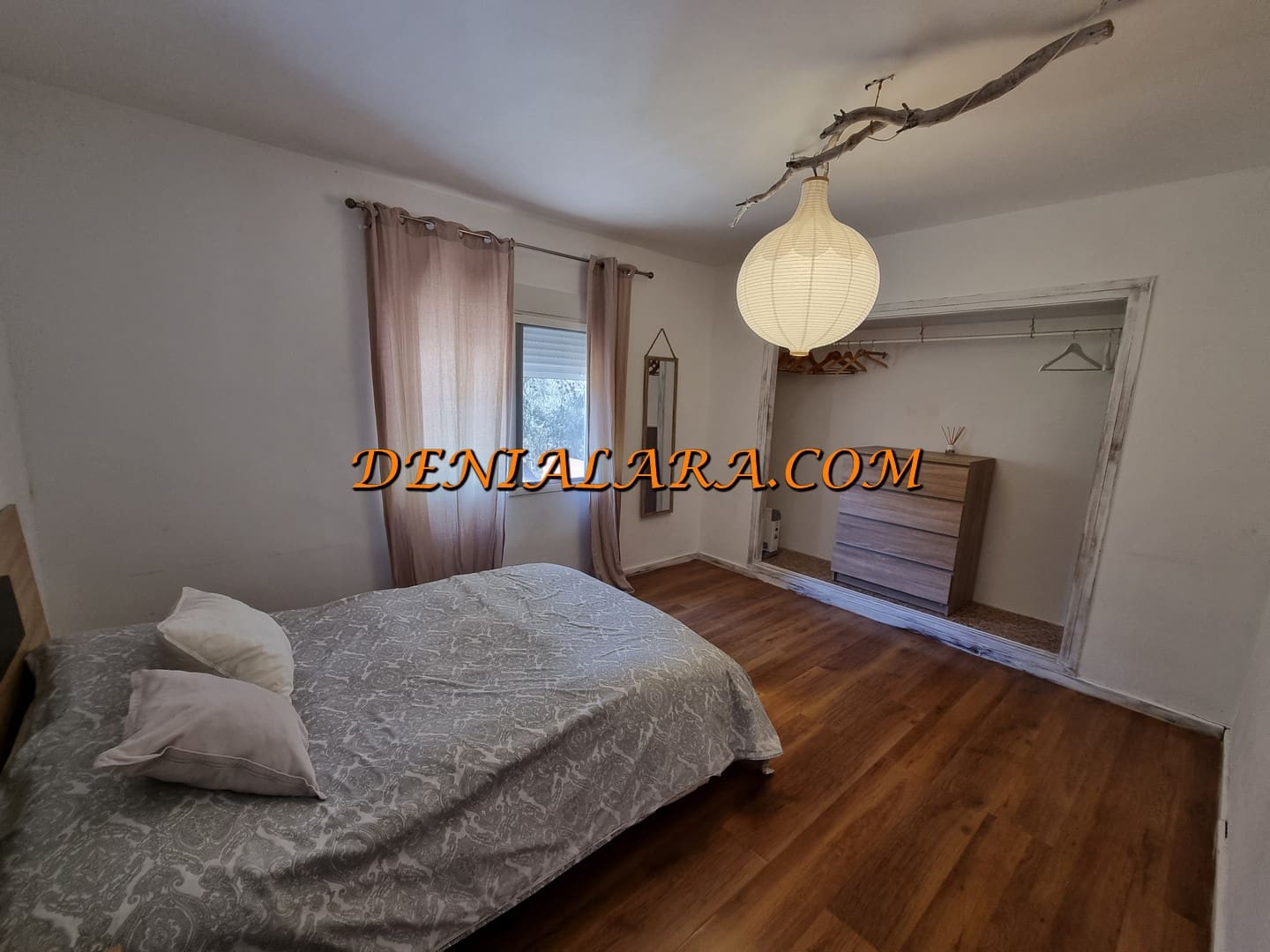 Restaurant/Bar til salg i Denia med garage - € 499.999 (Ref: 8909896)