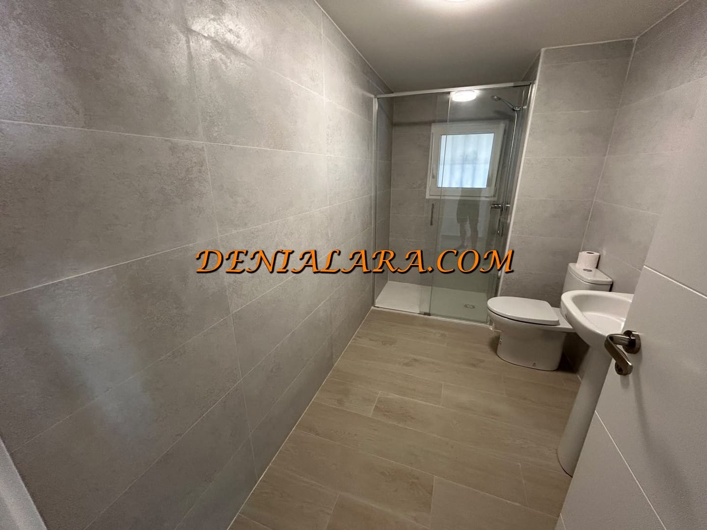 5 bedroom Villa for sale in Denia with garage - € 590,000 (Ref: 8909896)
