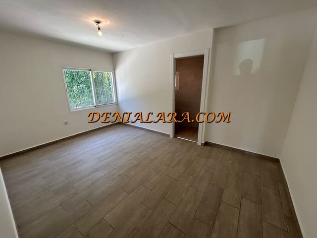 5 chambre Villa/Maison à vendre à Dénia avec garage - 590 000 € (Ref: 8909896)