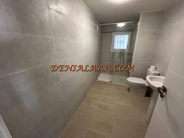 5 chambre Villa/Maison à vendre à Dénia avec garage - 590 000 € (Ref: 8909896)