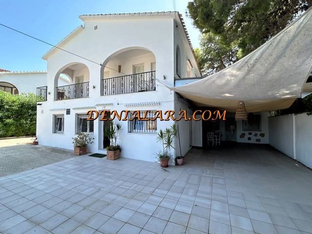 5 chambre Villa/Maison à vendre à Dénia avec garage - 590 000 € (Ref: 8909896)
