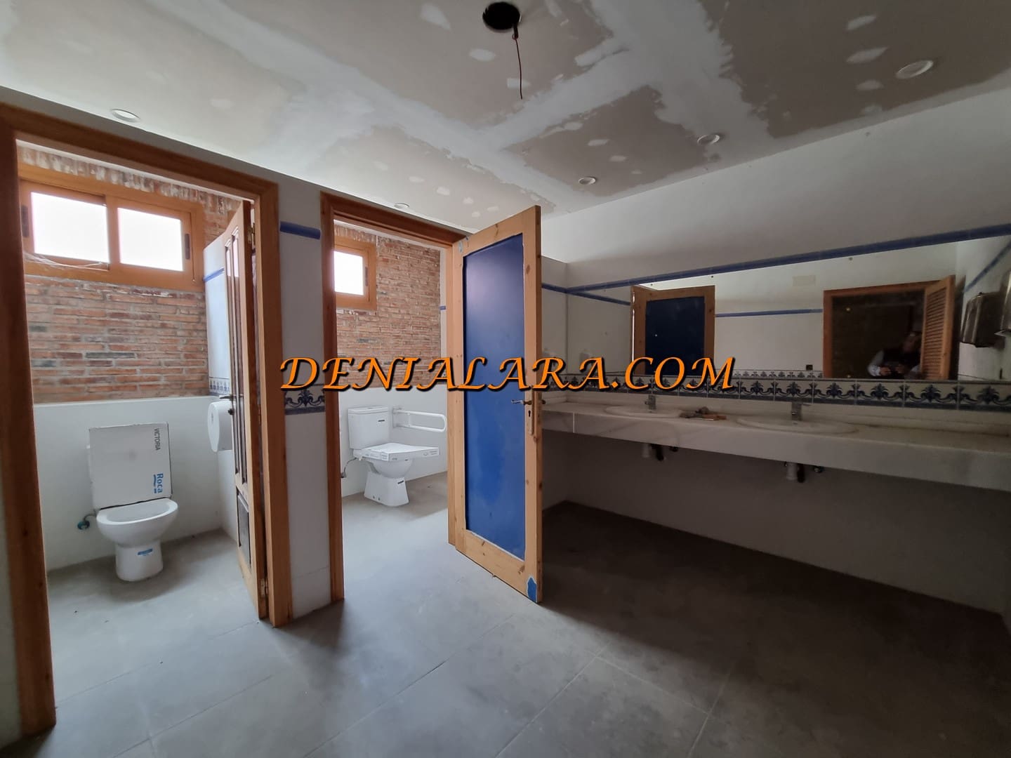 Erhverv til leje i Ondara - € 2.500 (Ref: 8947518)