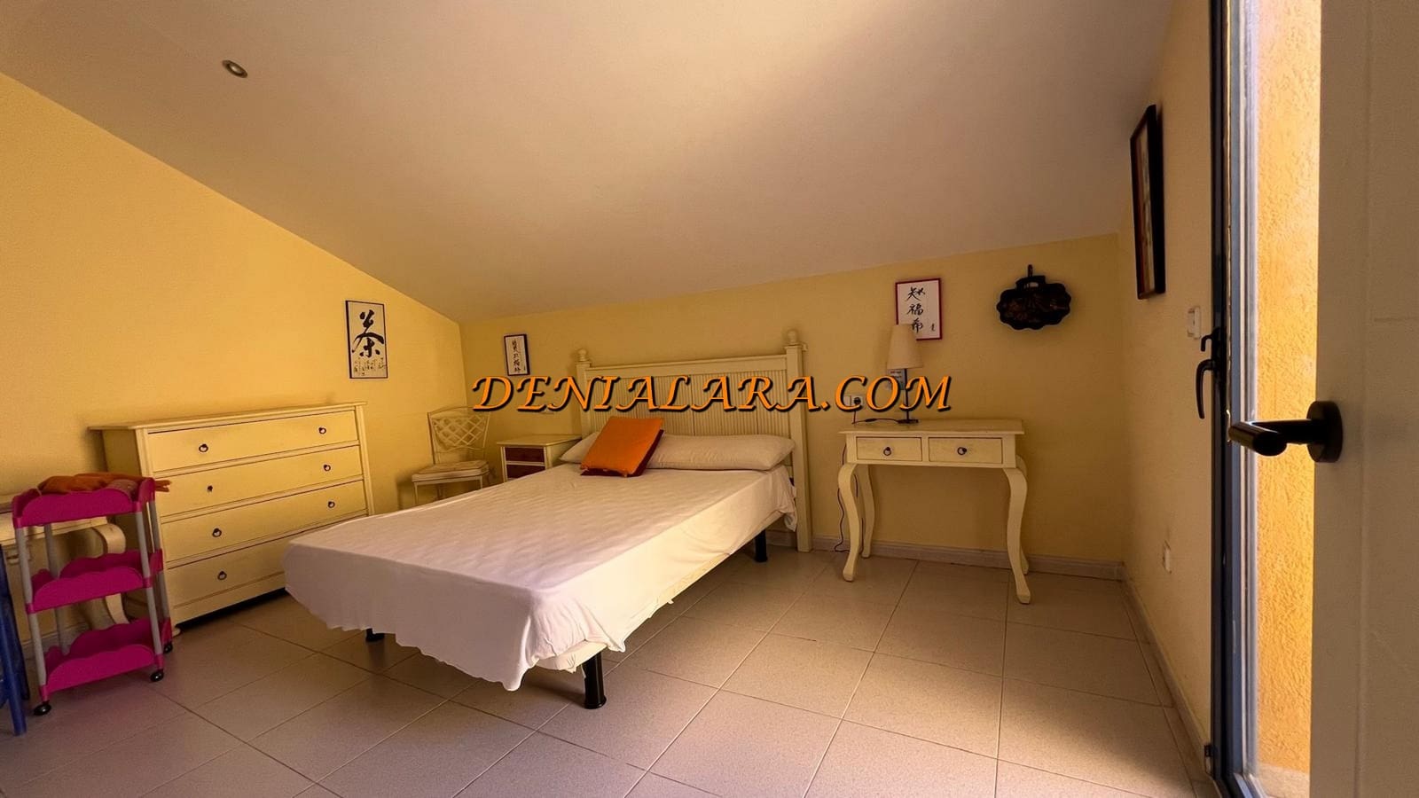 4 bedroom Penthouse for sale in Denia with pool garage - € 580,000 (Ref: 8956358)