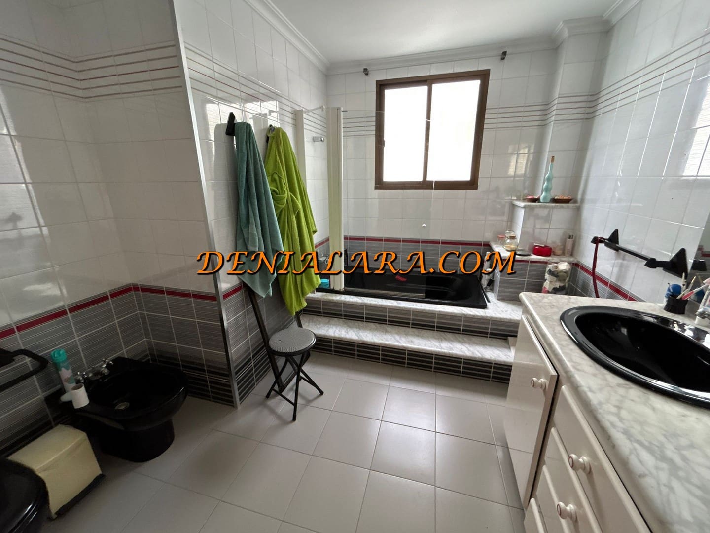 7 soverom Hus til salgs i Pego med garasje - € 263 000 (Ref: 9002259)