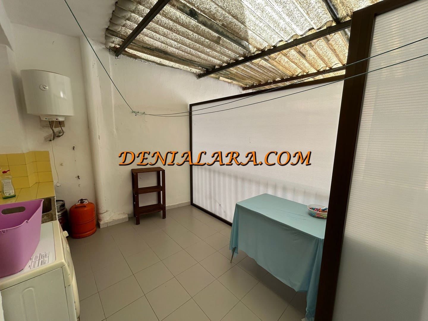 7 soverom Hus til salgs i Pego med garasje - € 263 000 (Ref: 9002259)