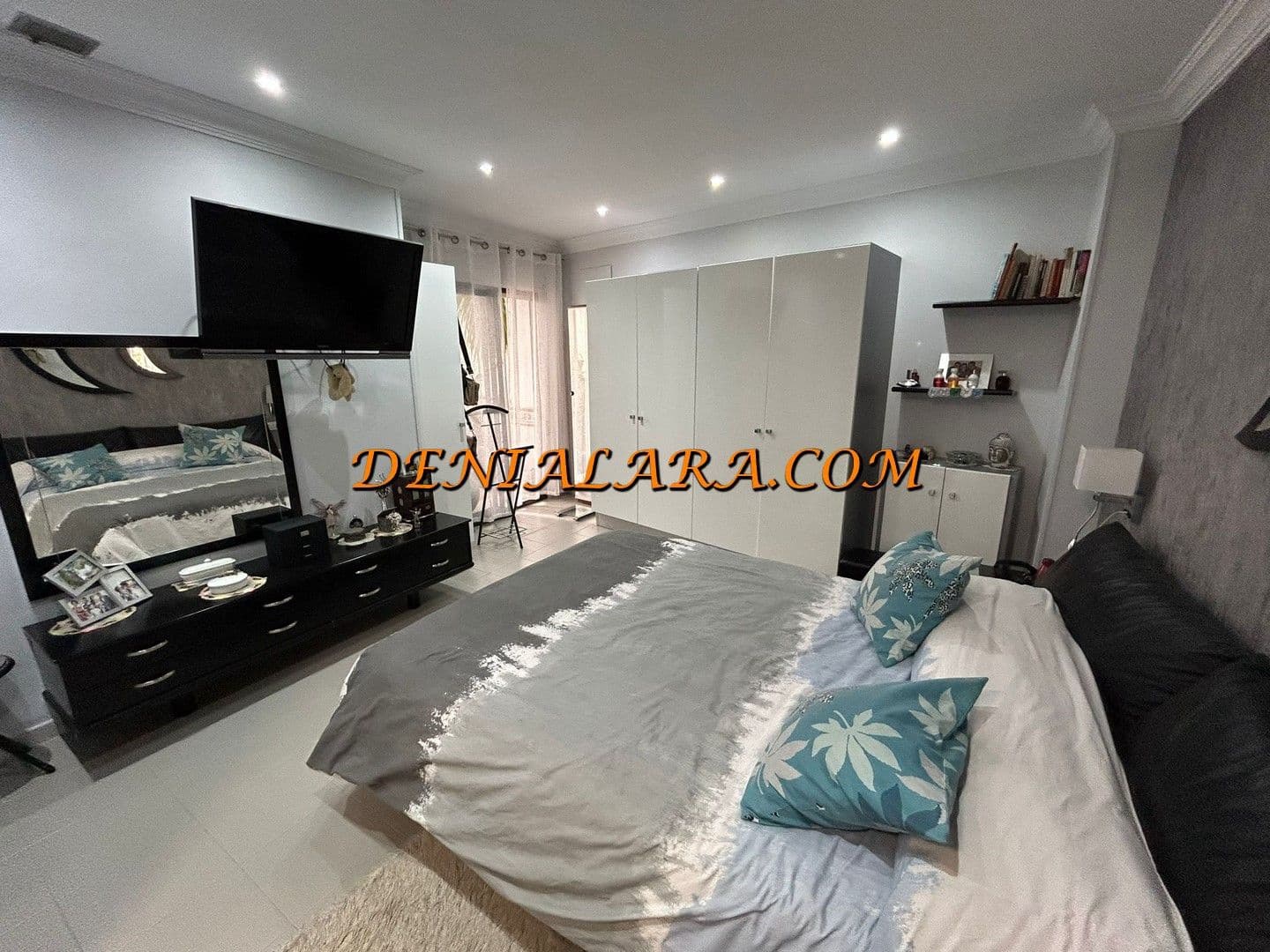 7 soverom Hus til salgs i Pego med garasje - € 263 000 (Ref: 9002259)