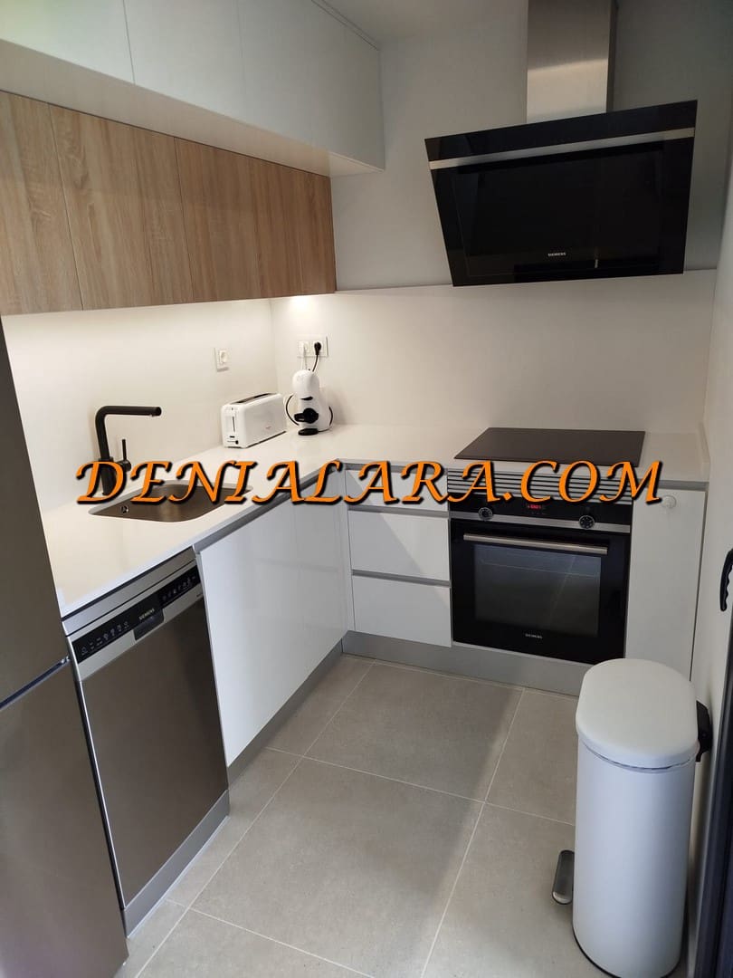 3 sypialnia Penthouse na sprzedaż w Denia z basenem garażem - 749 000 € (Ref: 9031078)