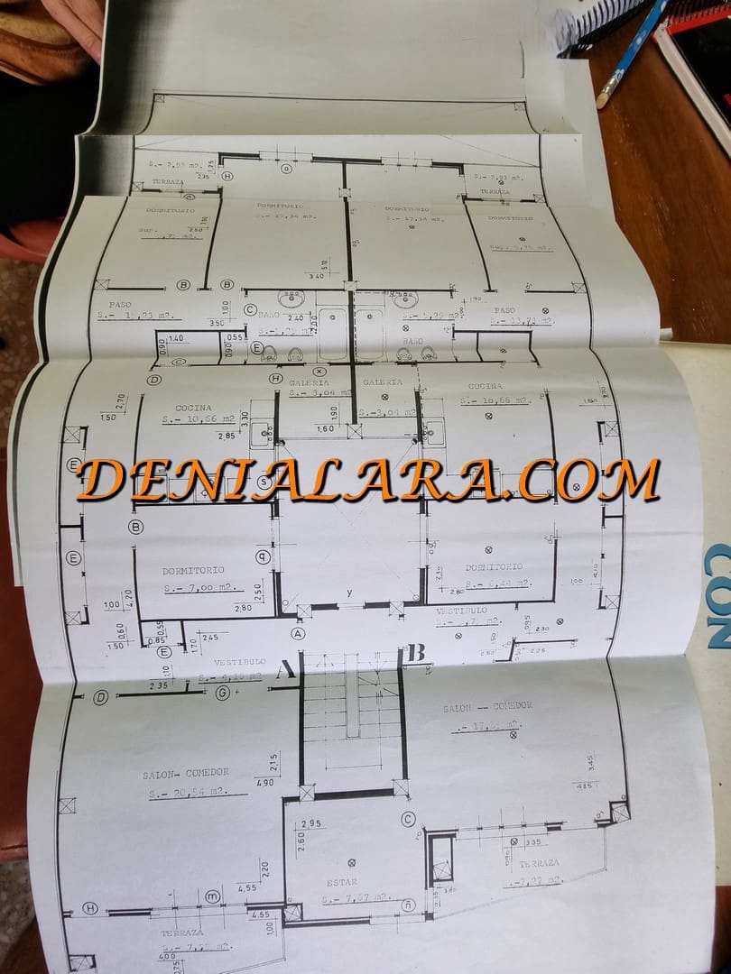 Kommersiell til salgs i Pego med garasje - € 600 000 (Ref: 9035770)