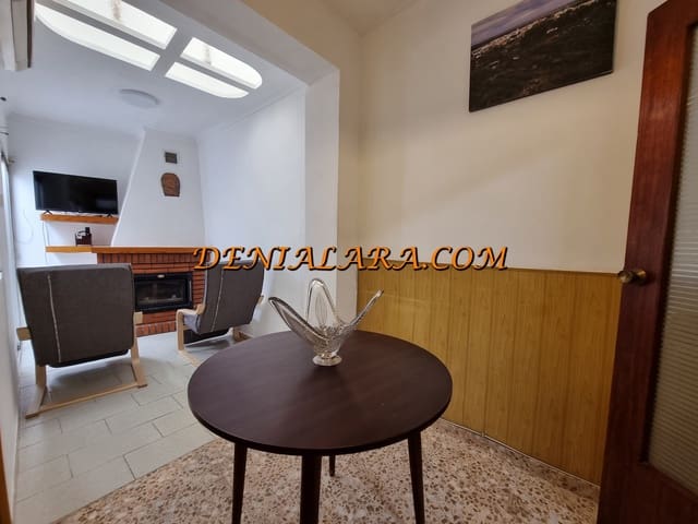 4 bedroom Townhouse for sale in Pego with garage - € 144,999 (Ref: 9058649)