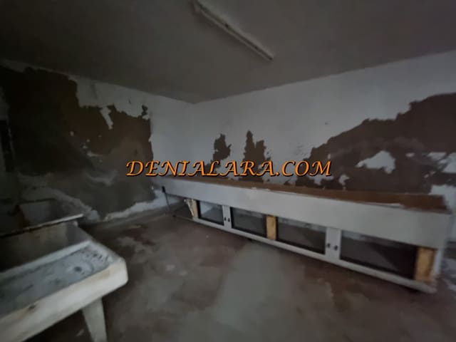 Commercial for sale in Ondara - € 94,999 (Ref: 9079812)