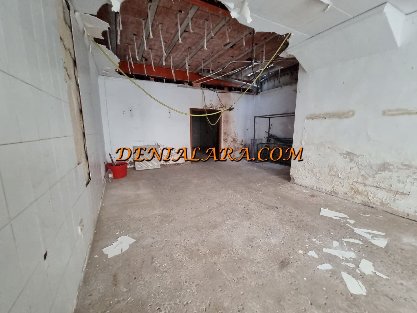 Erhverv til salg i Ondara - € 94.999 (Ref: 9079812)