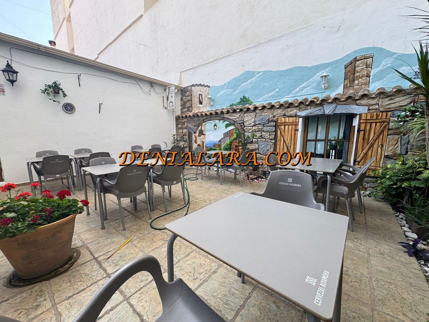Restaurant/Bar à louer à Denia - 1 300 € (Ref: 9107977)