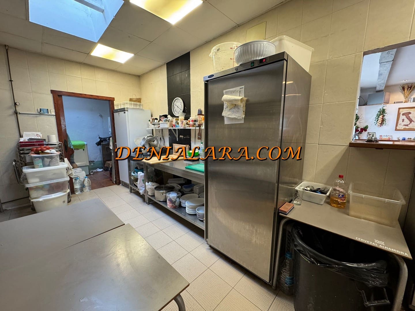 Restaurant/Bar à louer à Denia - 1 300 € (Ref: 9107977)