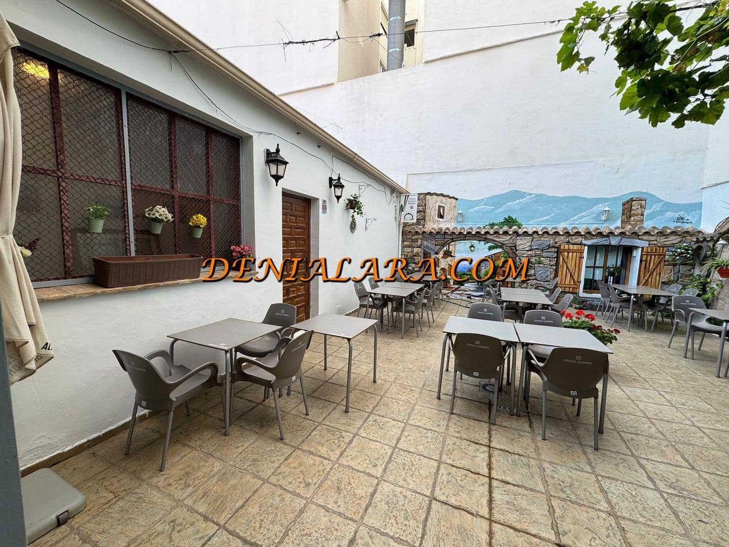 Restaurant/Bar à louer à Denia - 1 300 € (Ref: 9107977)