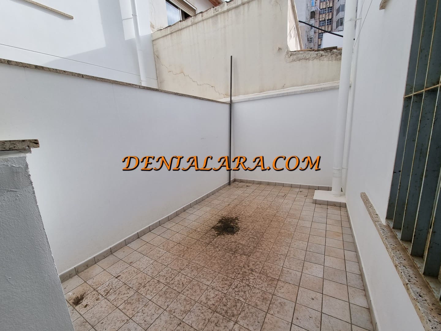 Kontor til leje i Denia - € 1.100 (Ref: 9125814)