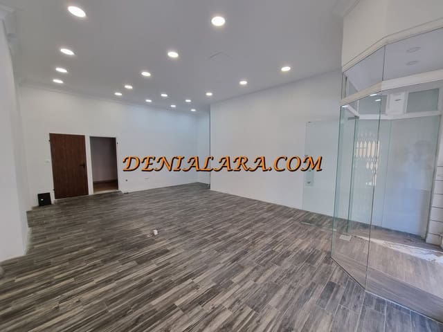 Commercial for rent in Dénia - € 950 (Ref: 9127146)
