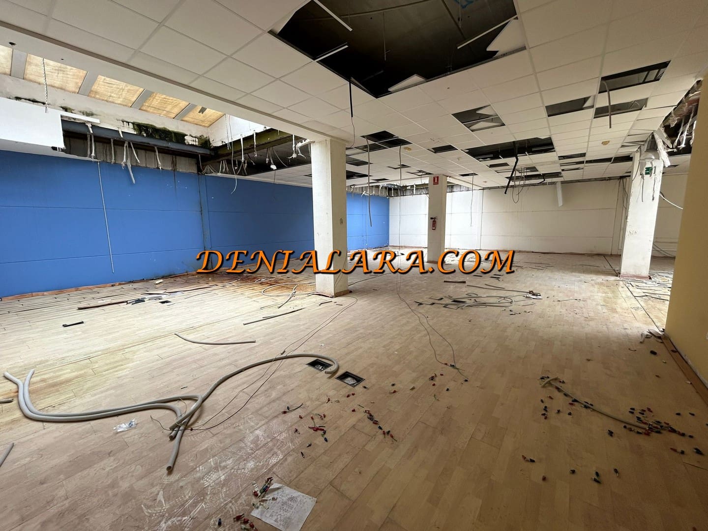 Commerciale in vendita in Ondara - 158.000 € (Rif: 9146558)