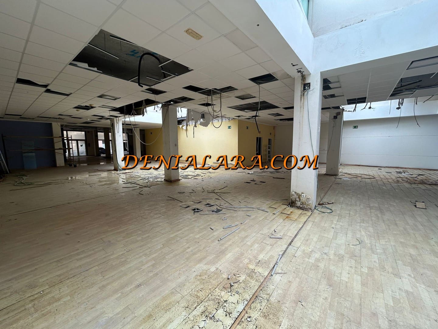 Commerciale in vendita in Ondara - 158.000 € (Rif: 9146558)