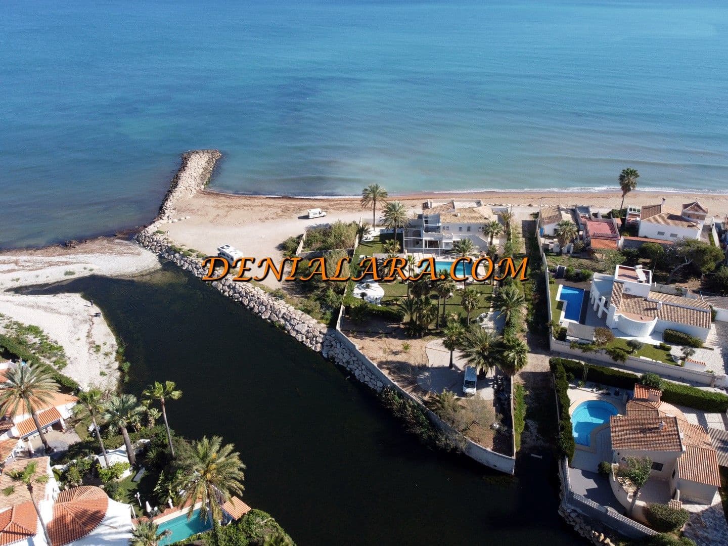 4 soveværelse Villa til leje i Denia med swimmingpool garage - € 7.000 (Ref: 9158634)