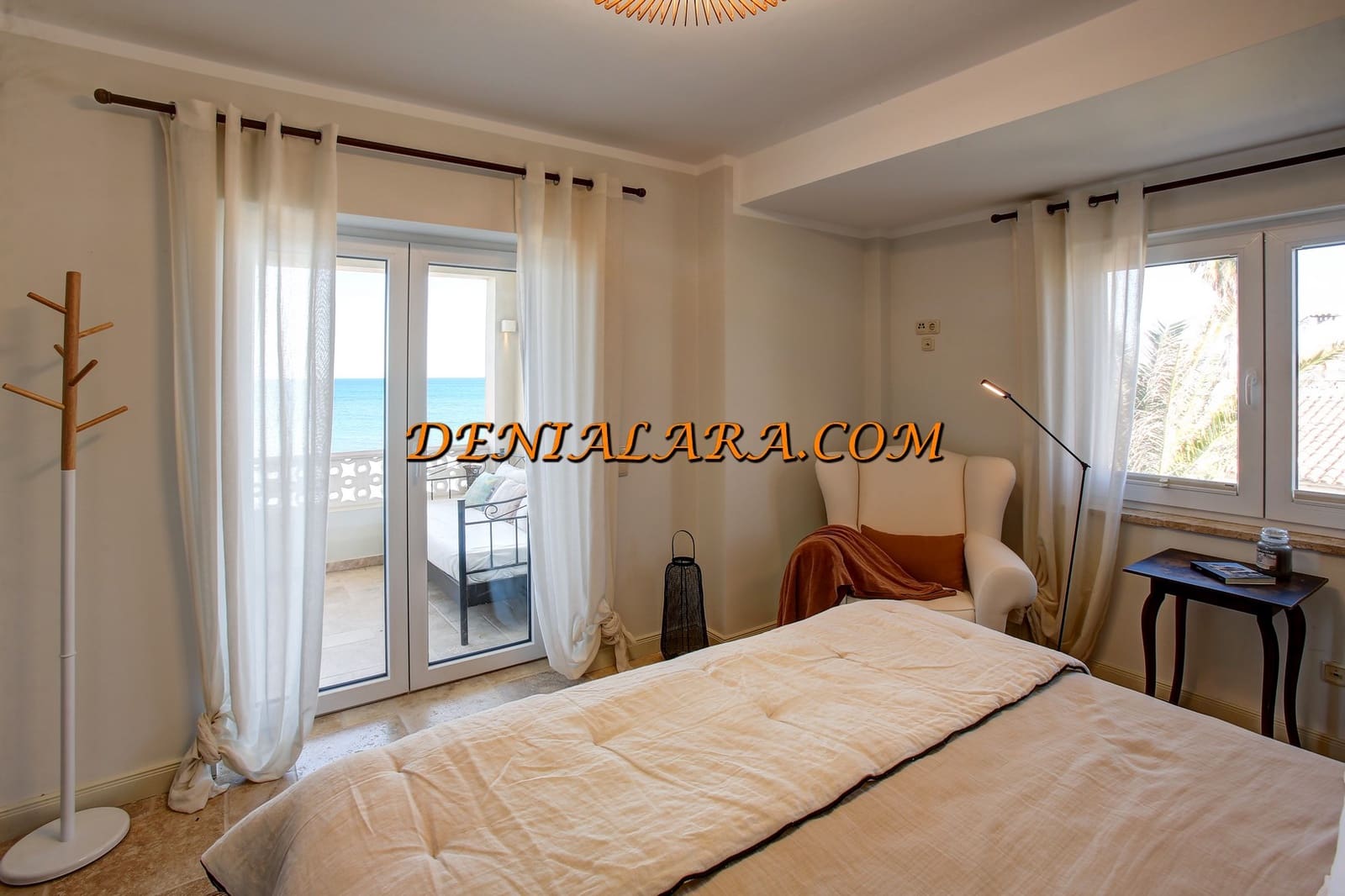 4 soveværelse Villa til leje i Denia med swimmingpool garage - € 7.000 (Ref: 9158634)