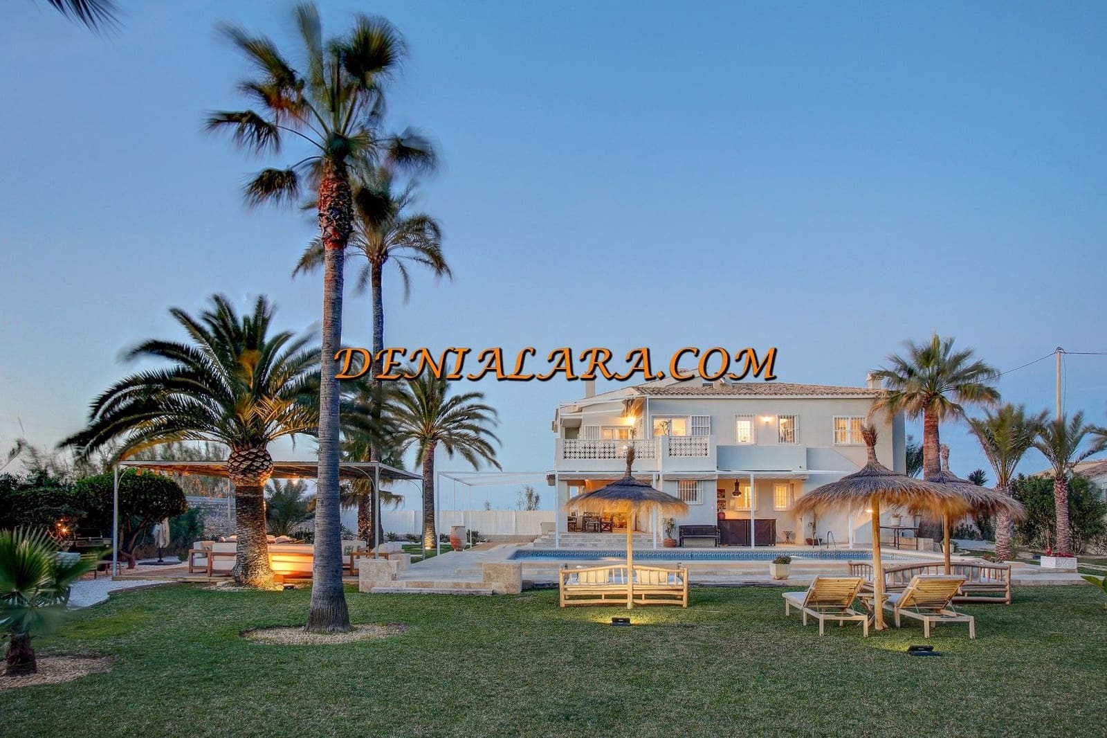 4 soveværelse Villa til leje i Denia med swimmingpool garage - € 7.000 (Ref: 9158634)