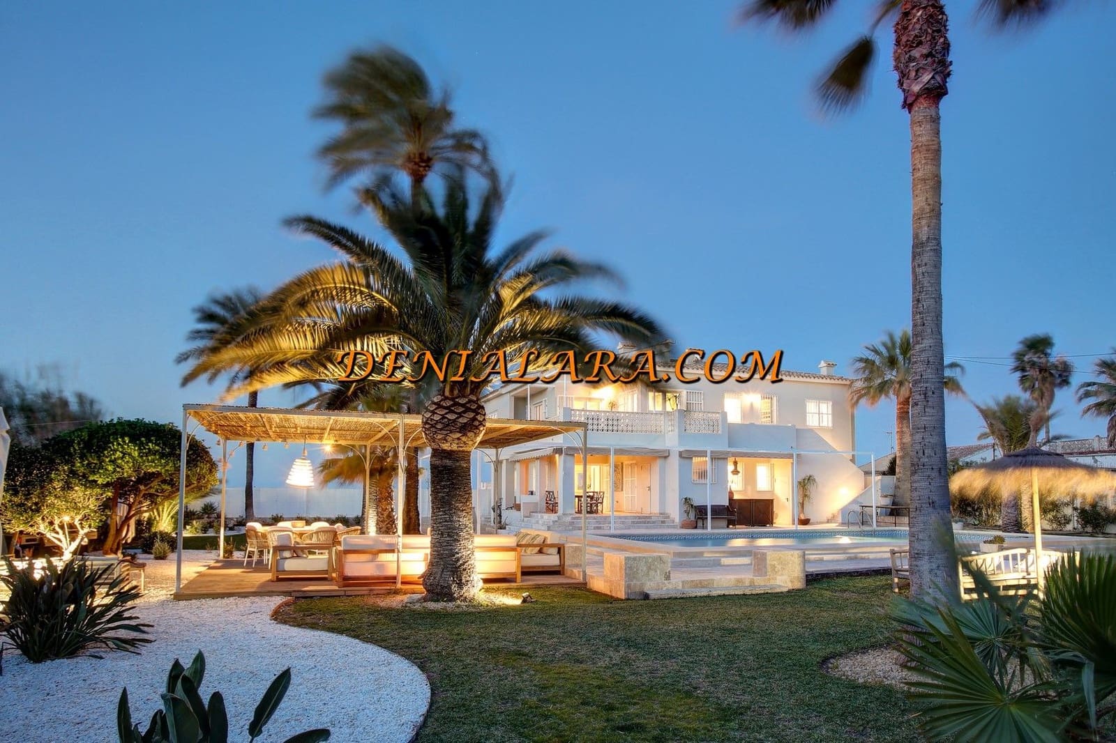 4 soveværelse Villa til leje i Denia med swimmingpool garage - € 7.000 (Ref: 9158634)