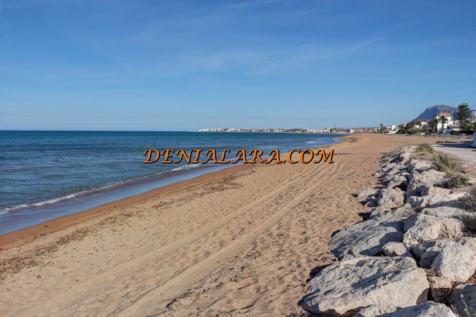 4 soveværelse Villa til leje i Denia med swimmingpool garage - € 7.000 (Ref: 9158634)