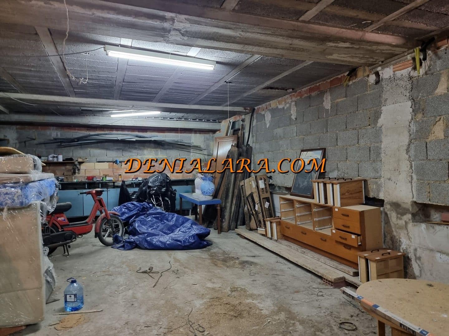 Erhverv til leje i Denia - € 400 (Ref: 9187858)