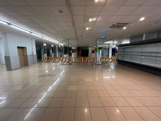 Gewerbe zu vermieten in Els Poblets mit Garage - 5.400 € (Ref: 9197001)