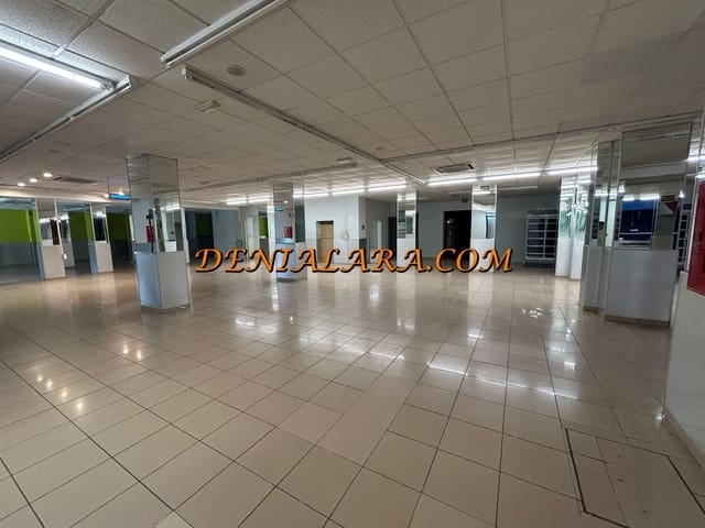 Gewerbe zu vermieten in Els Poblets mit Garage - 5.400 € (Ref: 9197001)