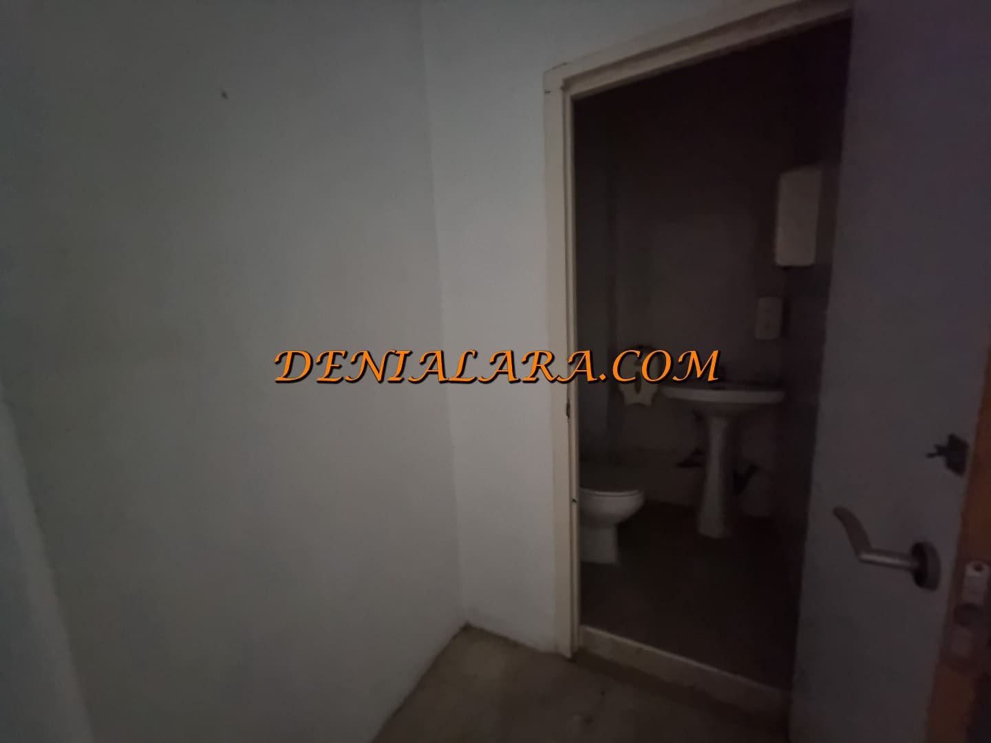 Commerciale da affittare in Denia - 1.000 € (Rif: 9201571)