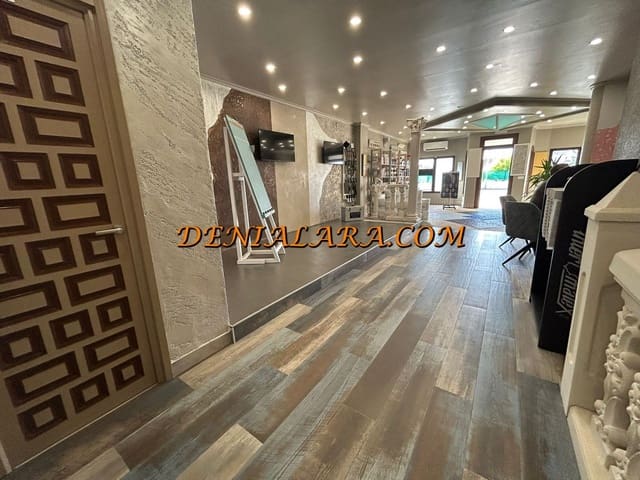 Commerciale in vendita in Els Poblets con garage - 126.000 € (Rif: 9231858)