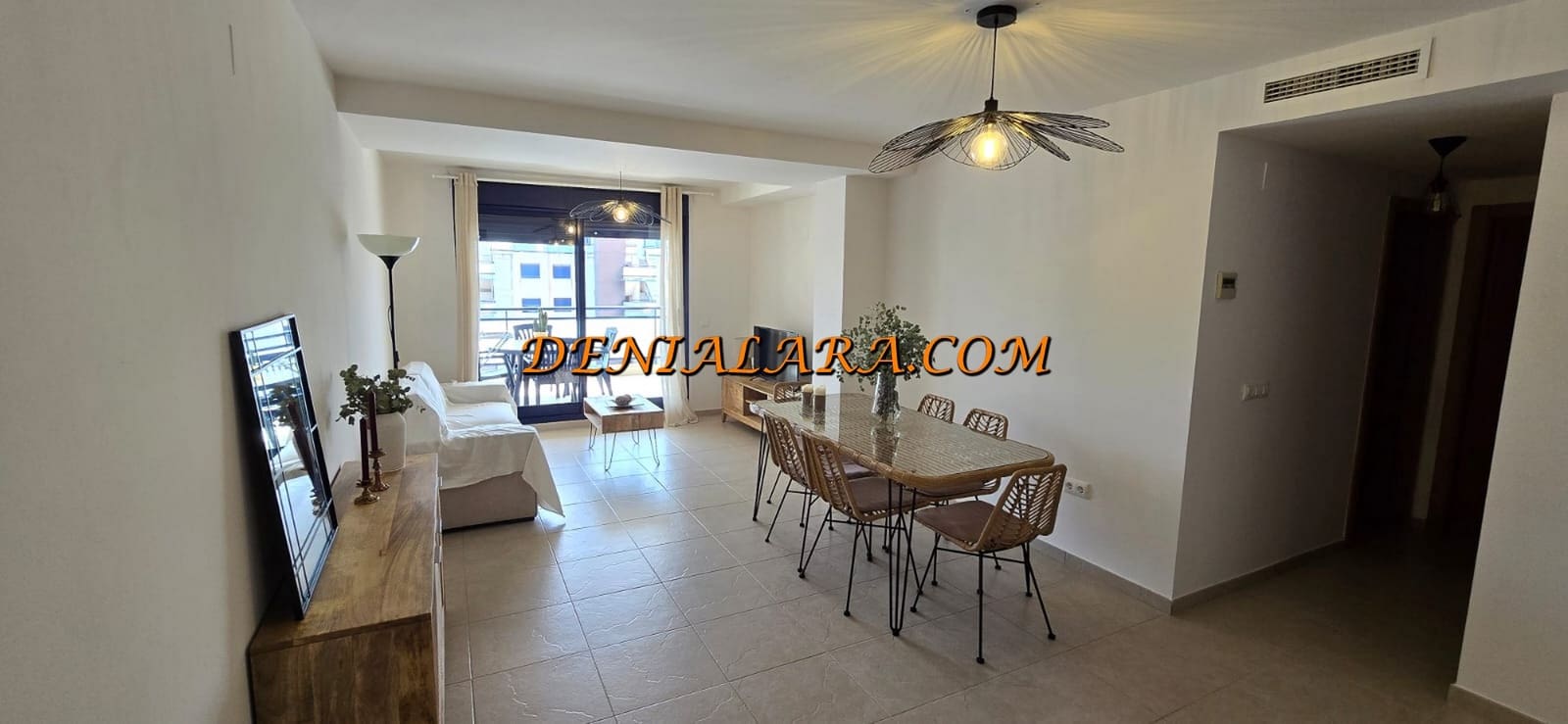 2 bedroom Apartment for rent in Denia with pool garage - € 700 (Ref: 9234987)