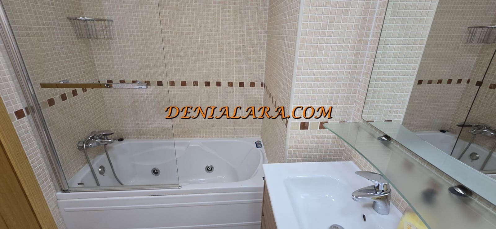 2 bedroom Apartment for rent in Denia with pool garage - € 700 (Ref: 9234987)