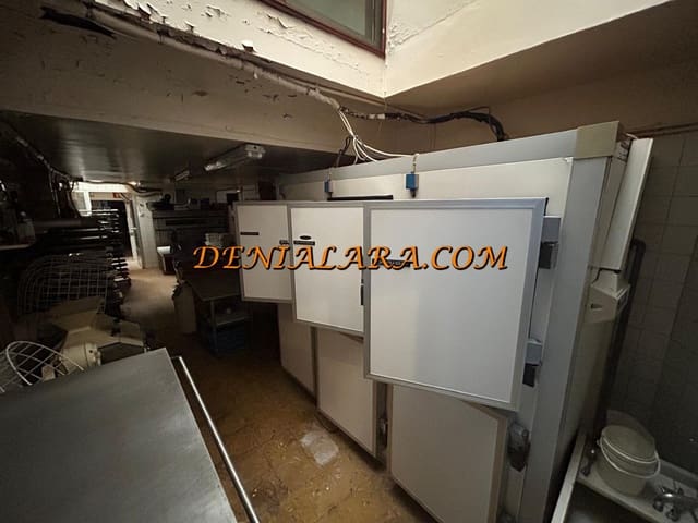 Commercial for sale in Pego - € 240,000 (Ref: 9255576)