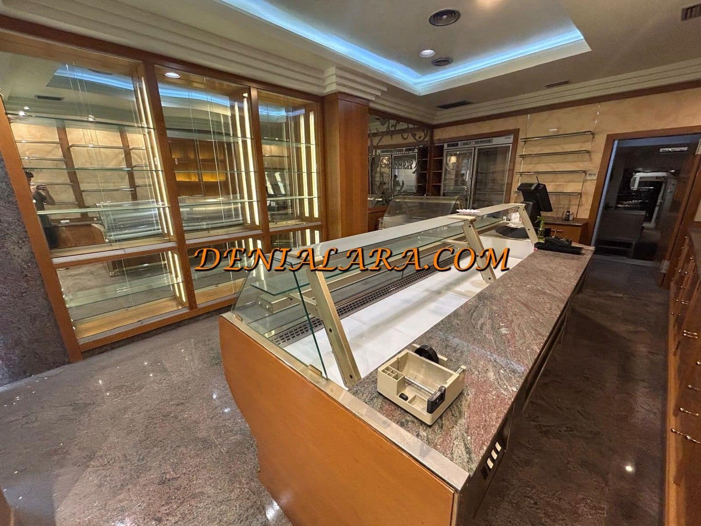 Commercial for sale in Pego - € 240,000 (Ref: 9255576)