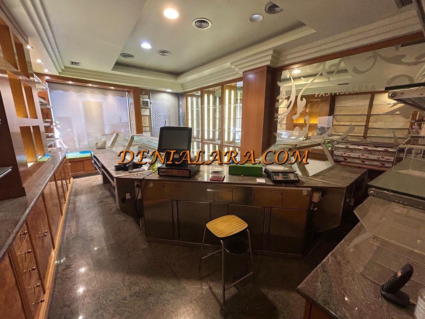 Commercial for sale in Pego - € 240,000 (Ref: 9255576)