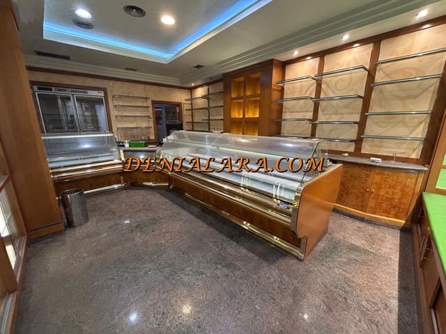 Commercial for sale in Pego - € 240,000 (Ref: 9255576)