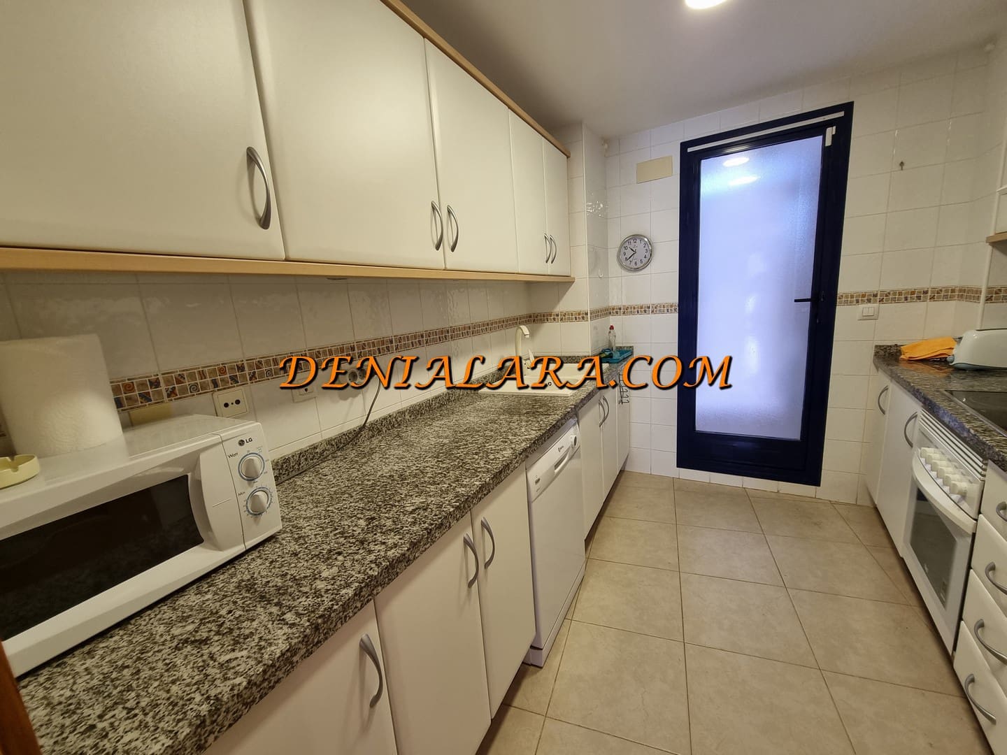 3 chambre Appartement à vendre à Denia avec piscine garage - 385 000 € (Ref: 9294069)