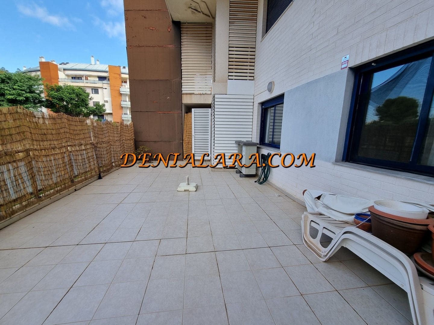 3 chambre Appartement à vendre à Denia avec piscine garage - 385 000 € (Ref: 9294069)